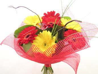 9 adet gerbera �i�eklerinden buket  Ankara �i�ek sat��� 
