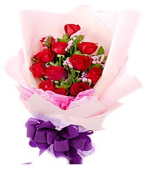 7 g�lden kirmizi g�l buketi sevenler alsin  Ankara �i�ek g�nderme sitemiz g�venlidir 
