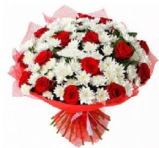 11 adet k�rm�z� g�l ve 1 demet krizantem  Ankara Pursaklar �i�ek ma�azas� , �i�ek�i adresleri 