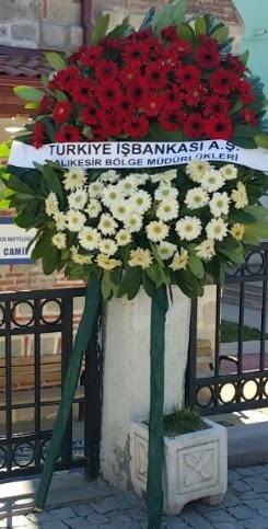 Cenaze �i�ek modeli  Ankara Pursaklar hediye sevgilime hediye �i�ek 